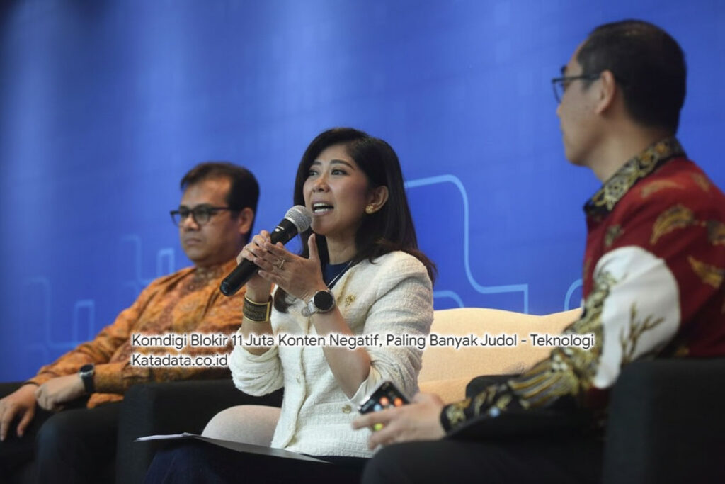 Komdigi Gencar Blokir 2,7Juta Konten Negatif di 2025, 76% Didominasi Judi Online