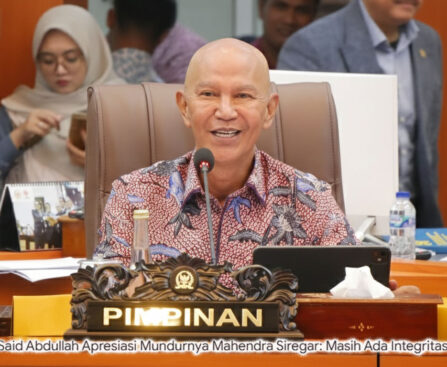 Mundurnya Pimpinan OJK-BEI dan Dorongan Reformasi Free Float